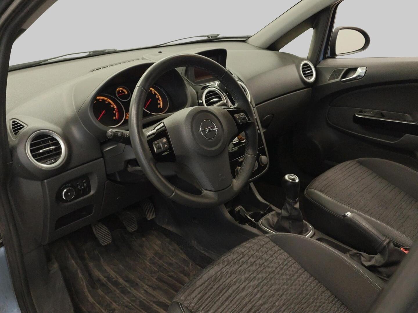 OPEL Corsa 2014