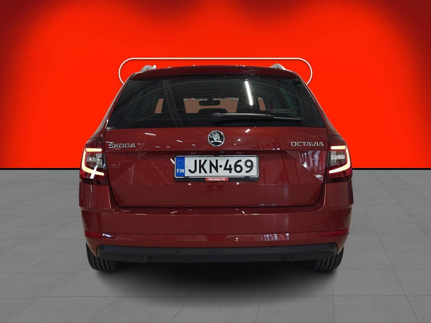 SKODA OCTAVIA 2017