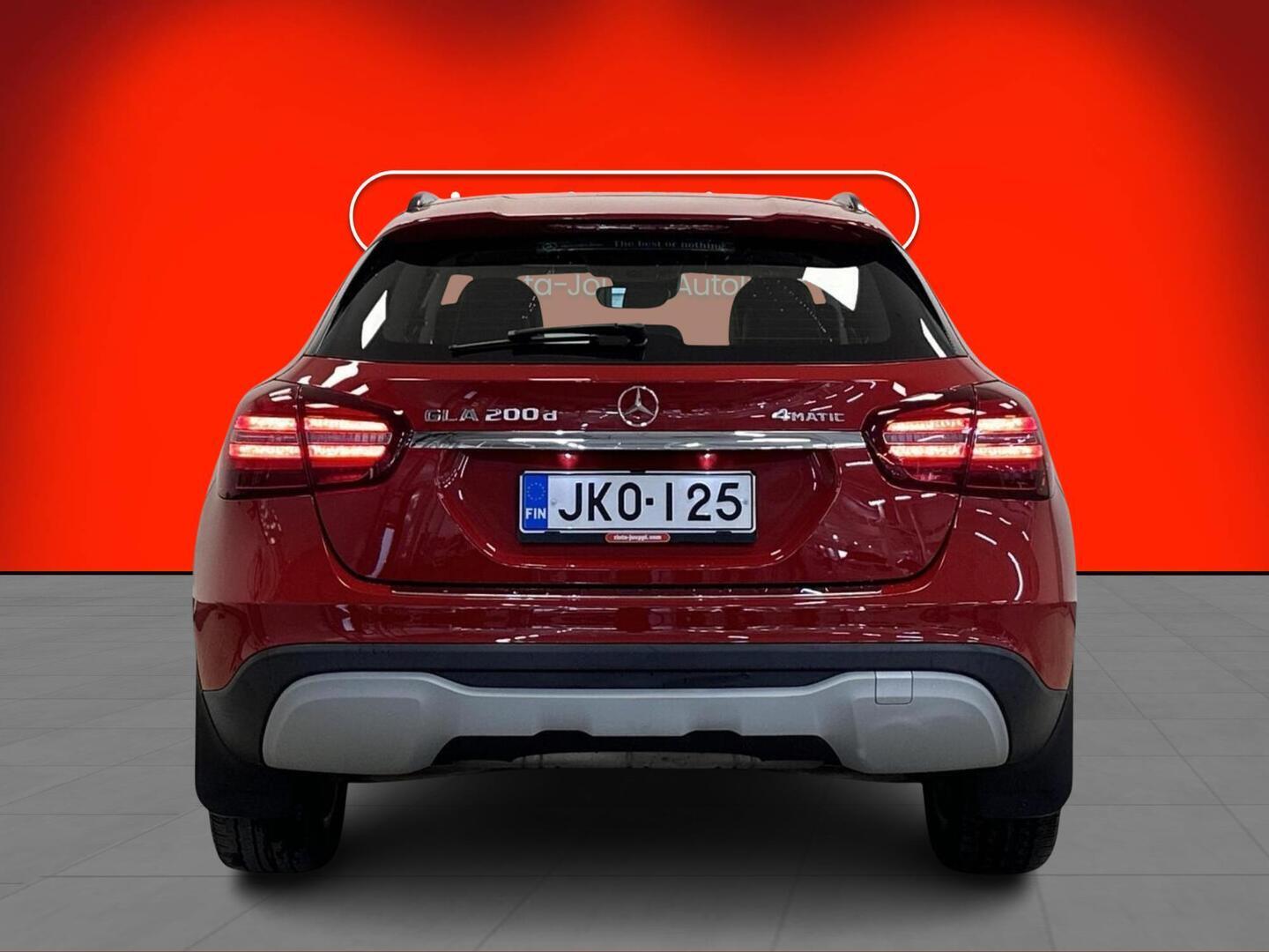 MERCEDES-BENZ GLA 2017