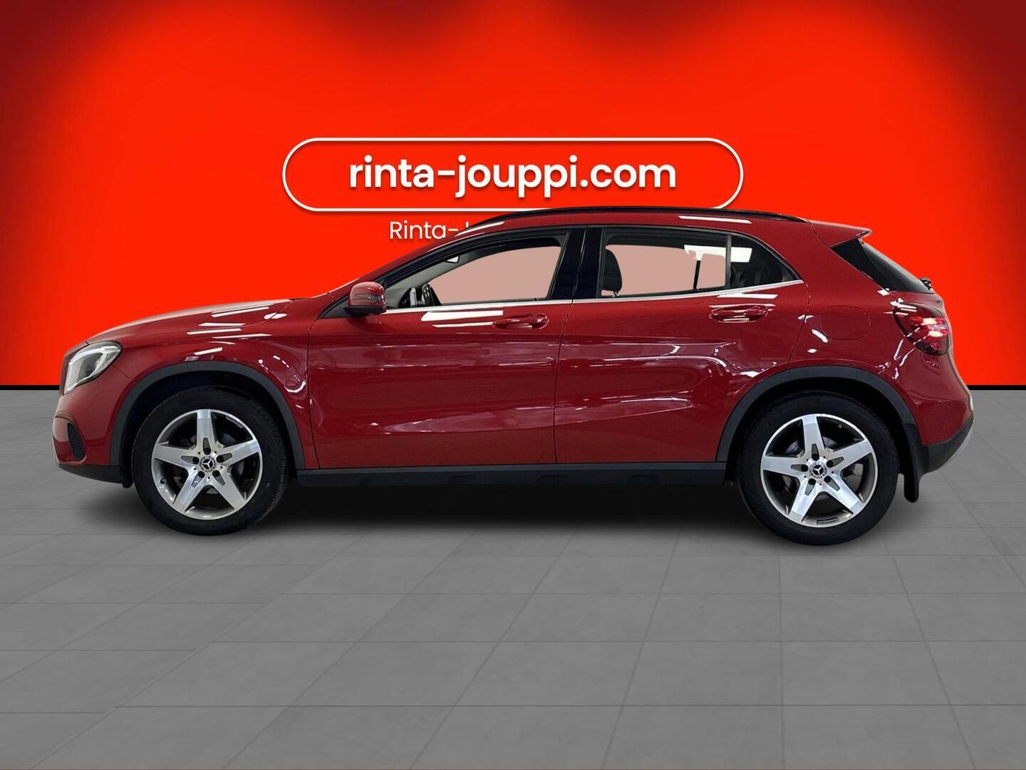 MERCEDES-BENZ GLA 2017