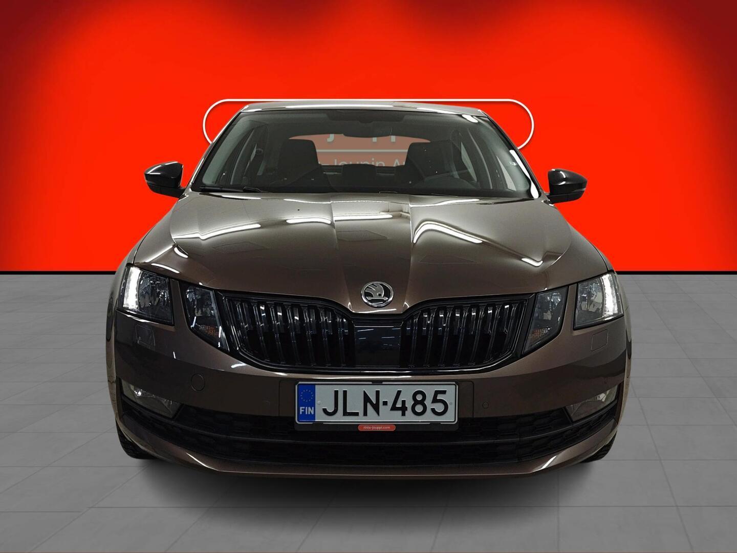 SKODA Octavia 2019