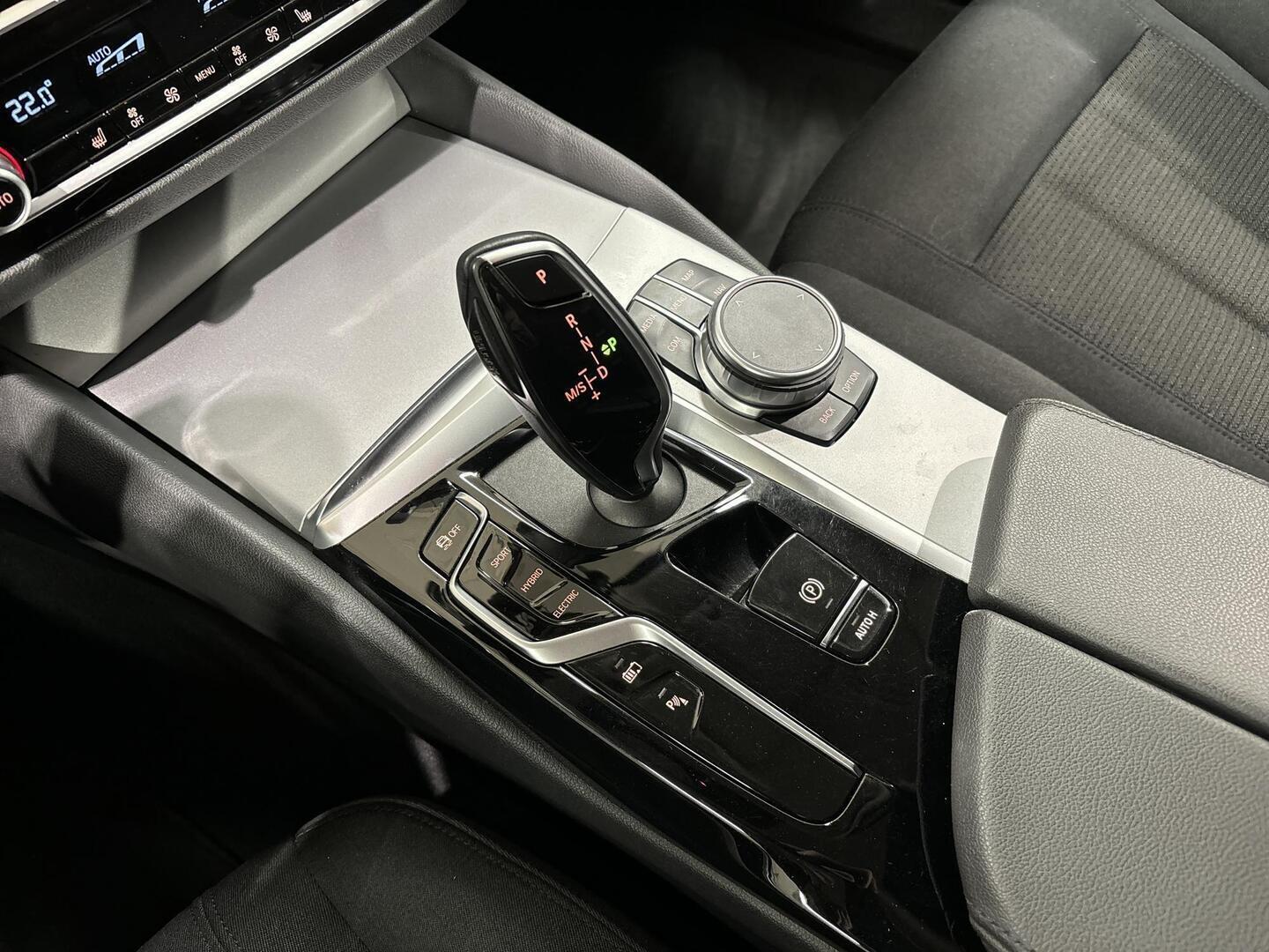 BMW 530 2021
