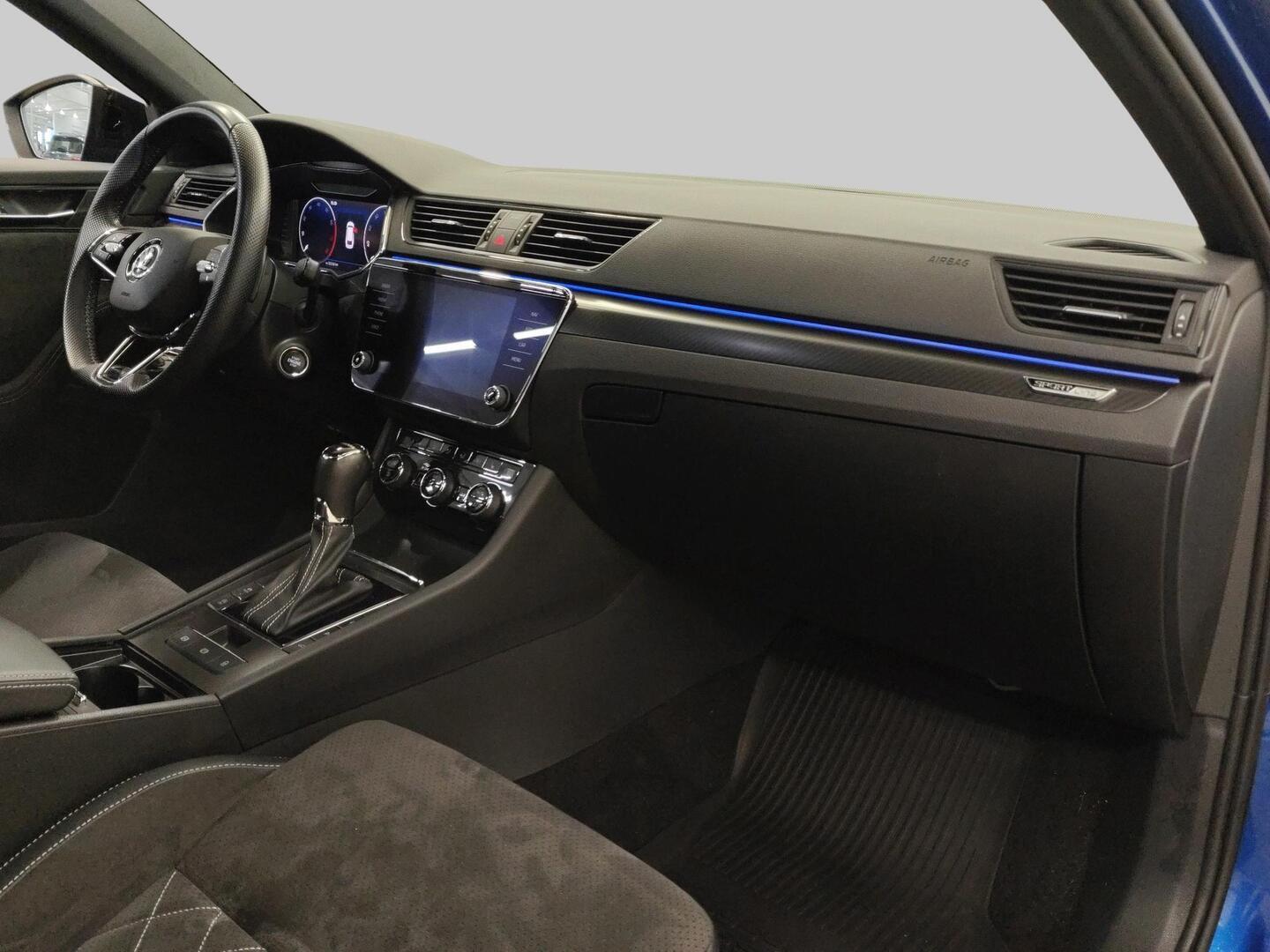 SKODA Superb 2022