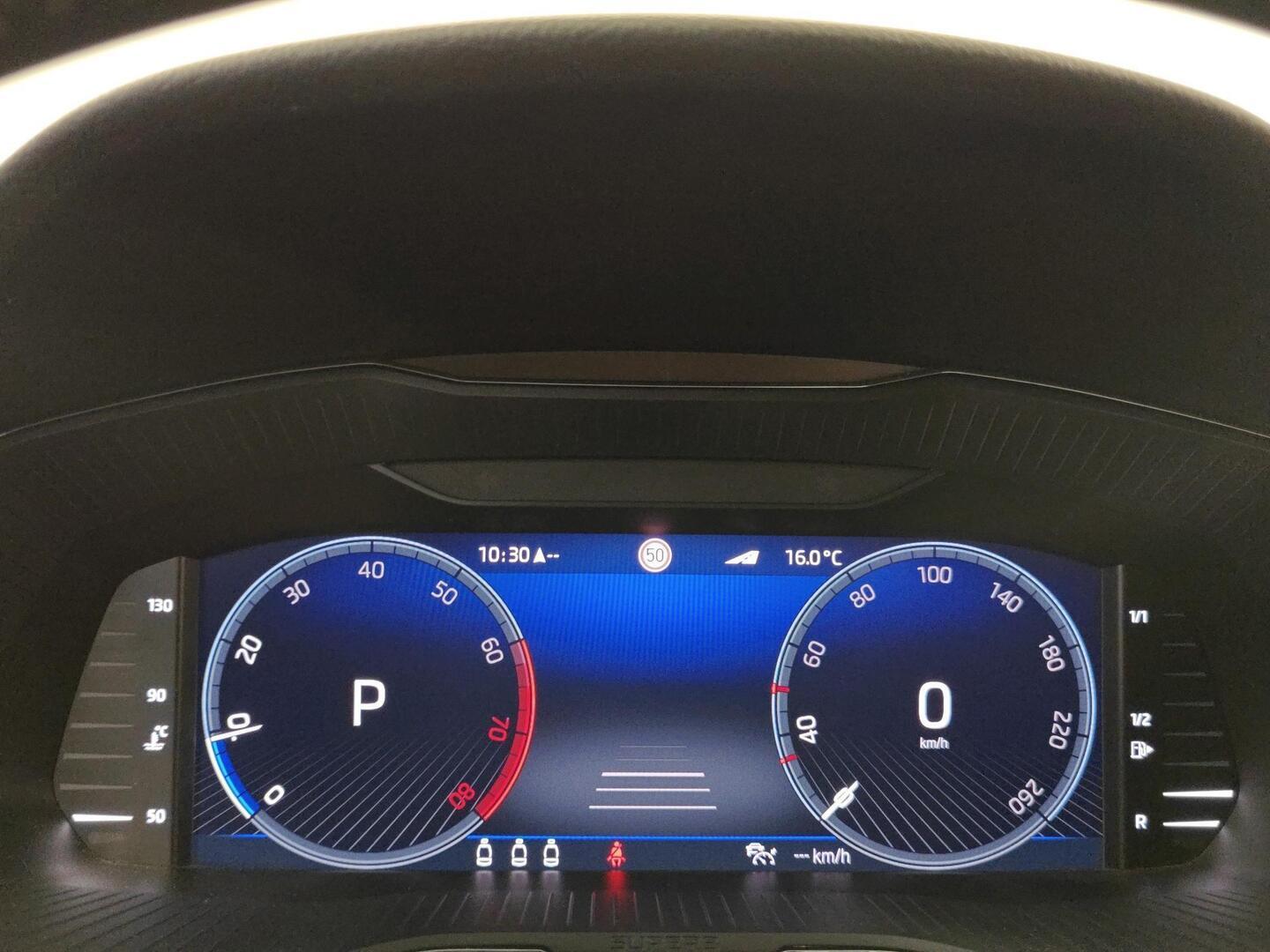 SKODA Superb 2022