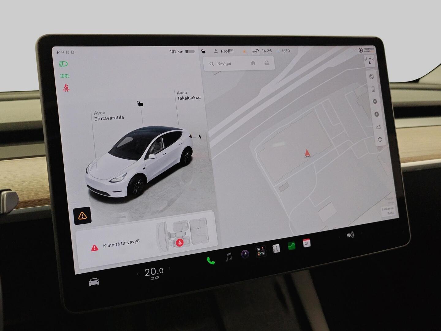 TESLA Model Y 2023