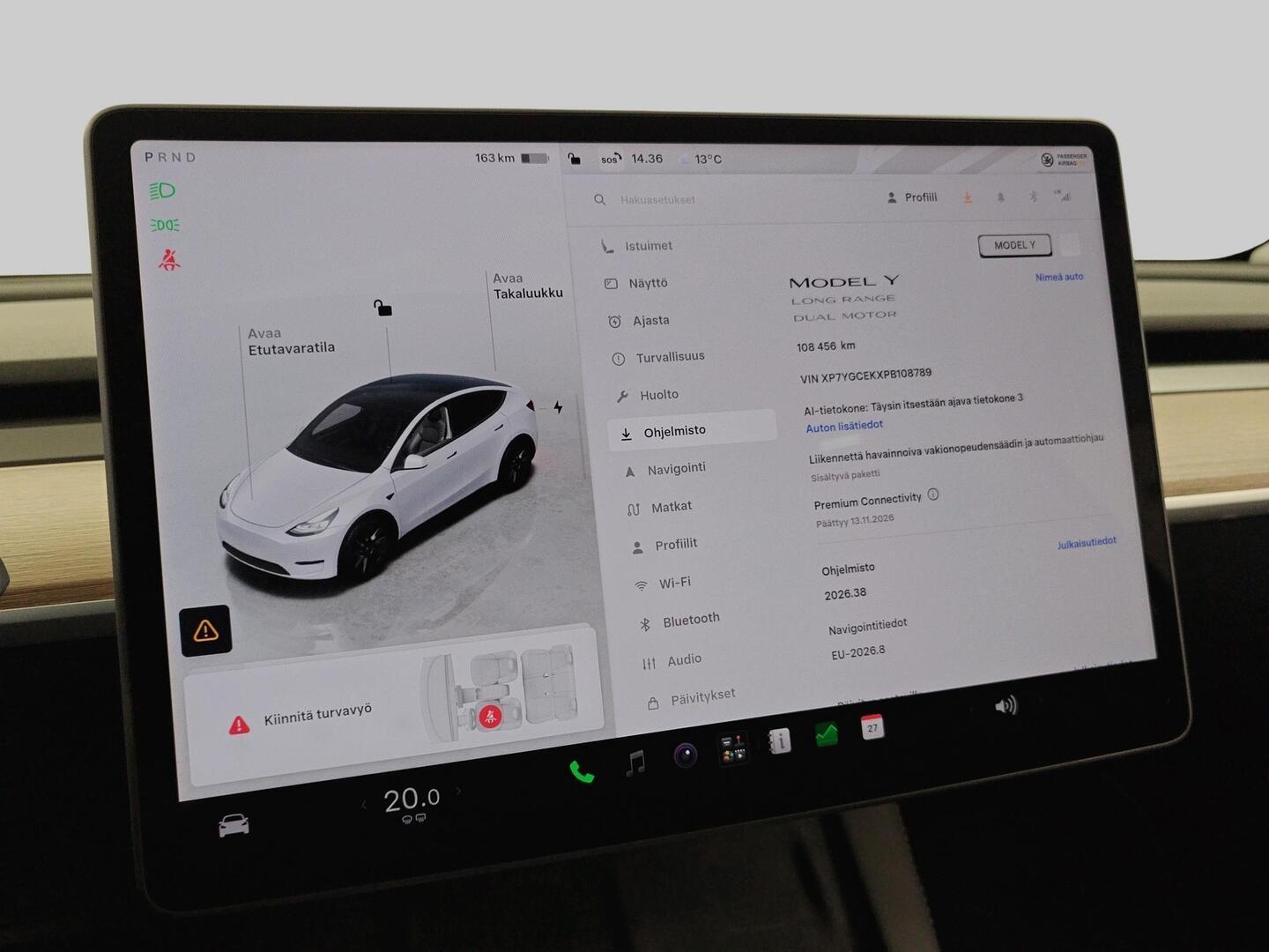 TESLA Model Y 2023