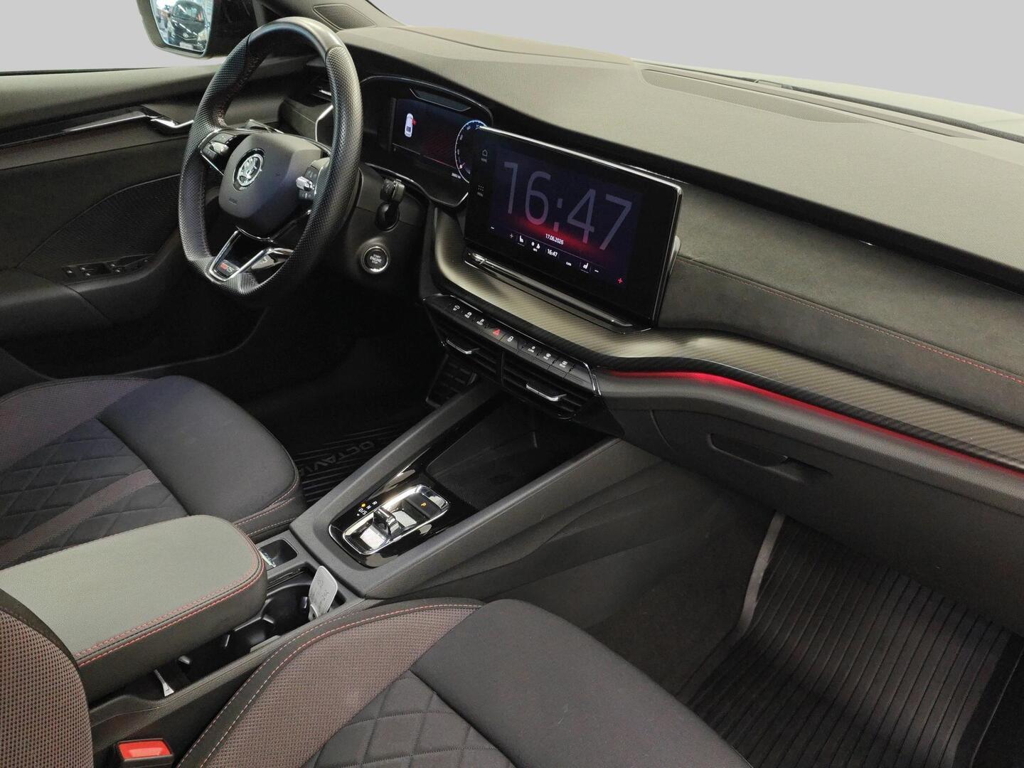 SKODA Octavia 2023