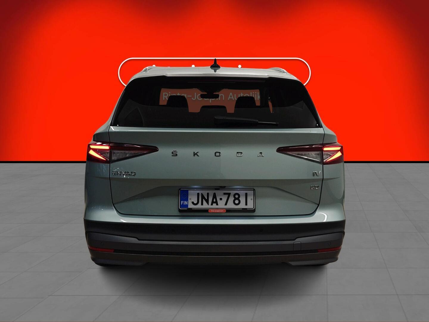 SKODA Enyaq 2023