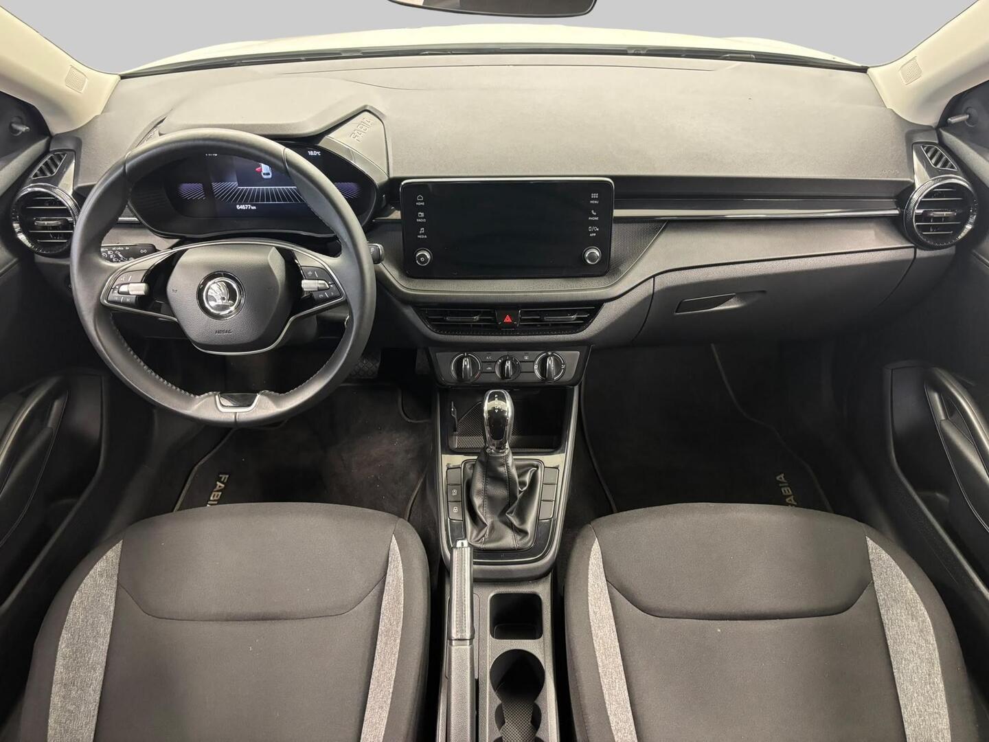 SKODA Fabia 2024