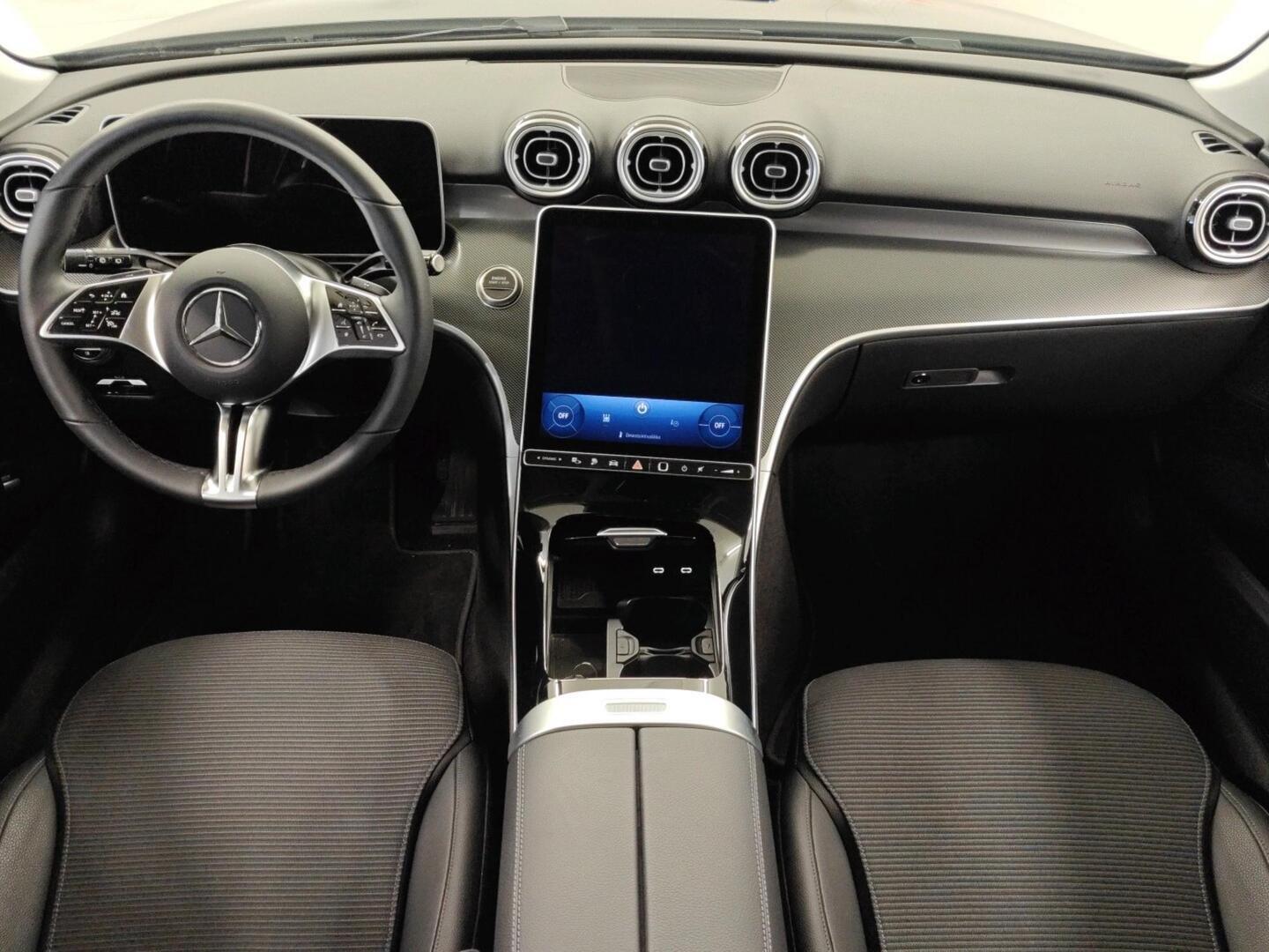 MERCEDES-BENZ C 2024