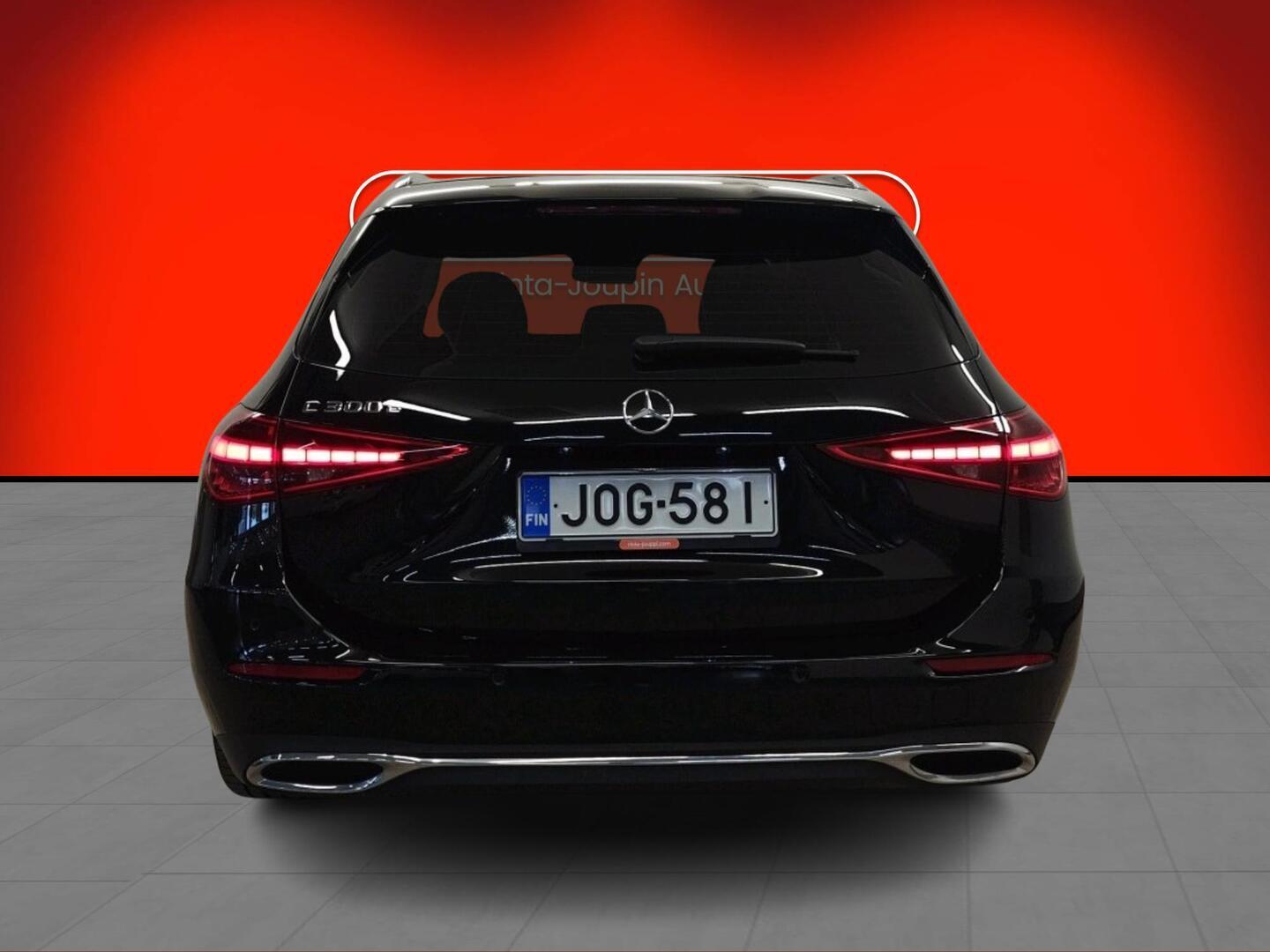MERCEDES-BENZ C 2024