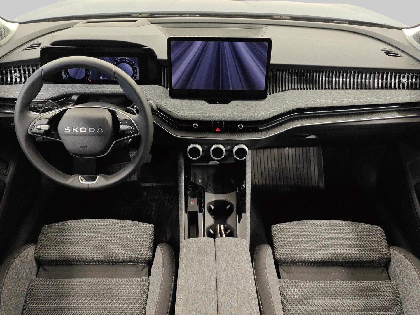 SKODA SUPERB 2026