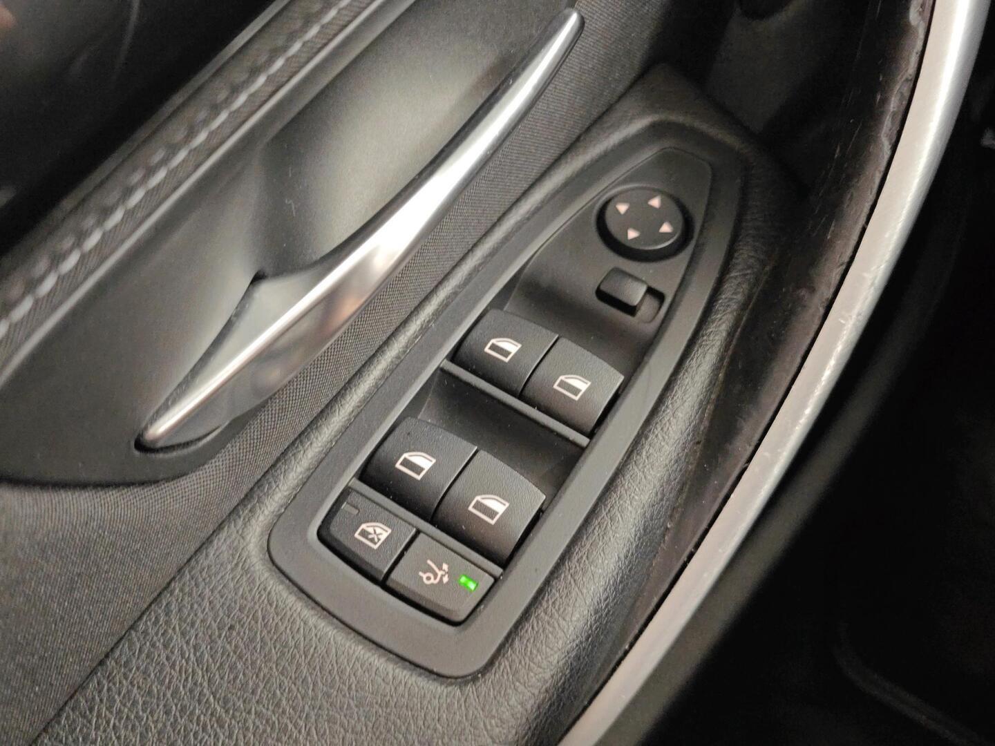 BMW 320 Gran Turismo 2014