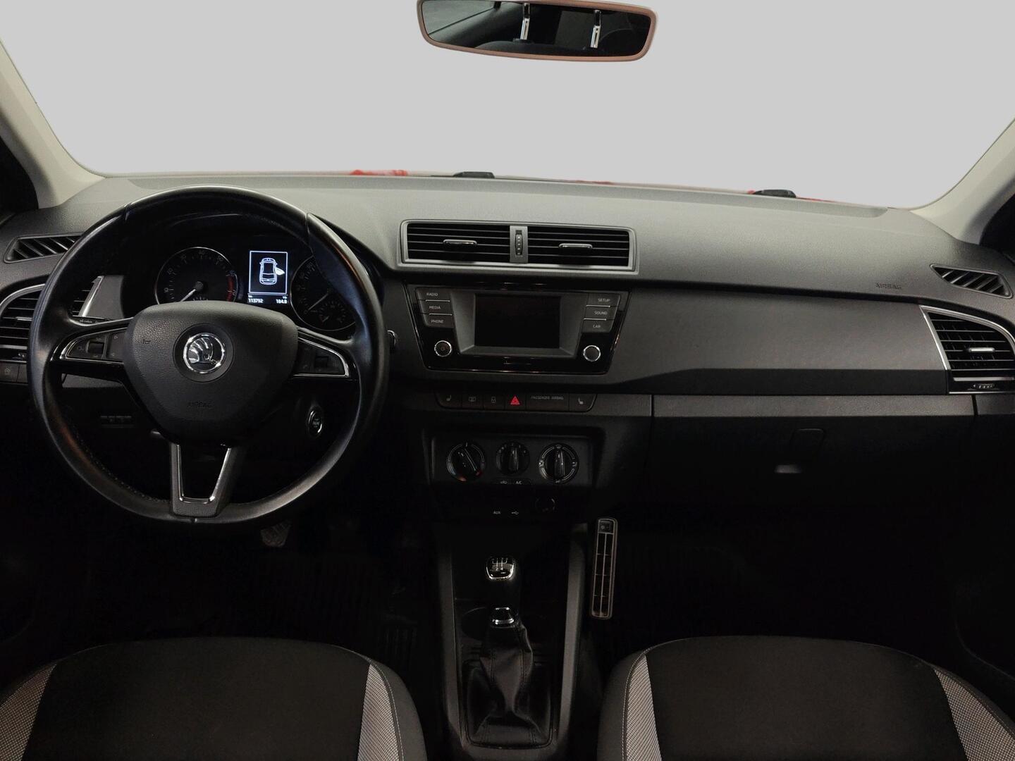 SKODA FABIA 2016