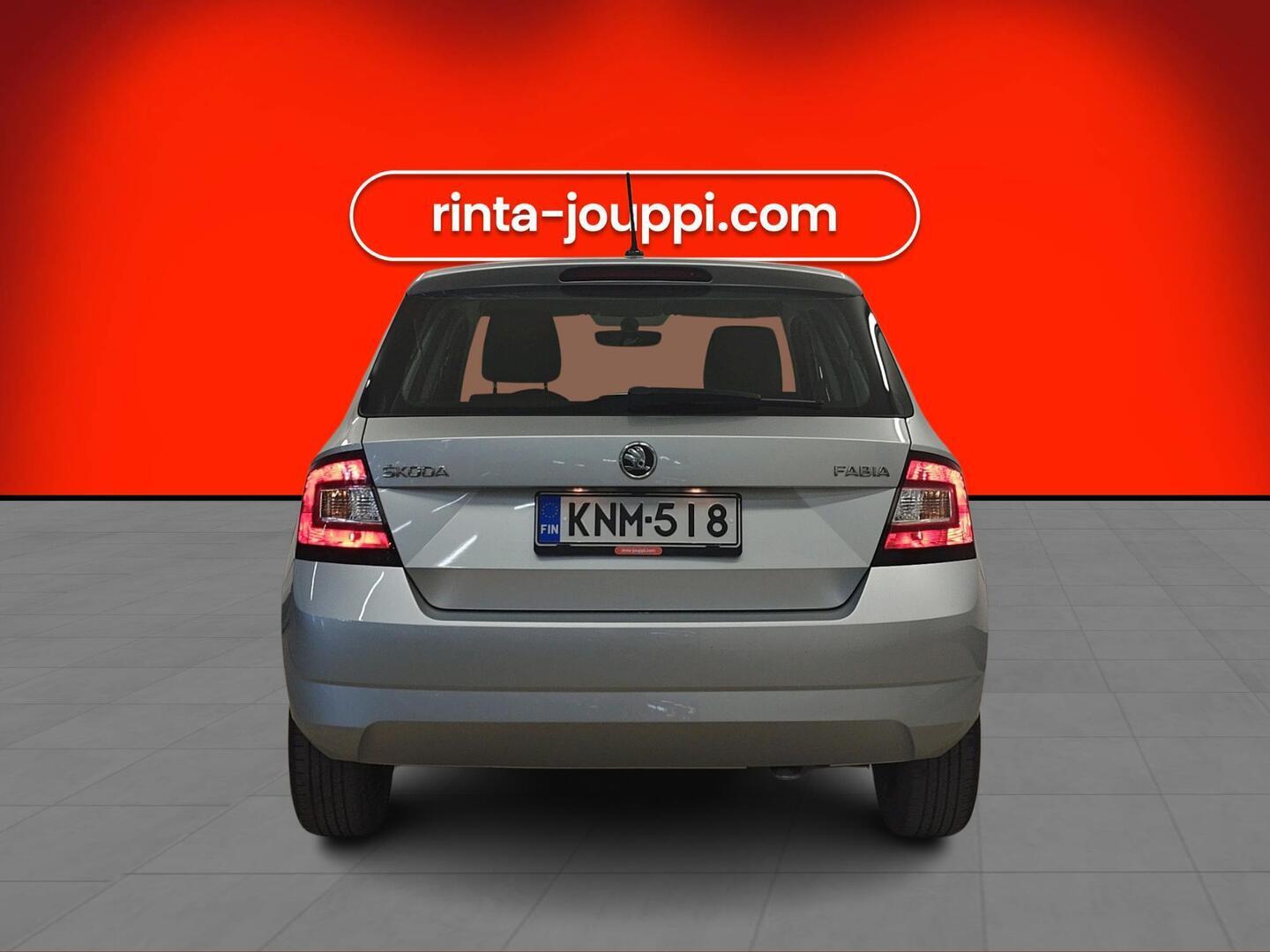SKODA FABIA 2016
