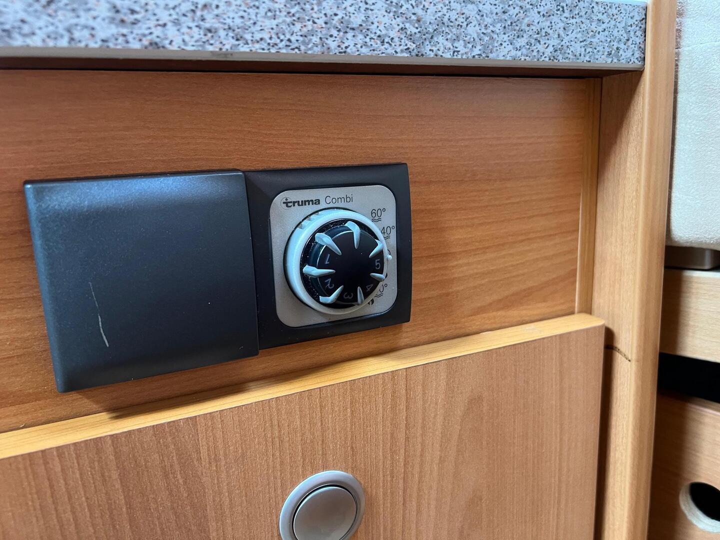 PÖSSL Roadcamp 540 2008