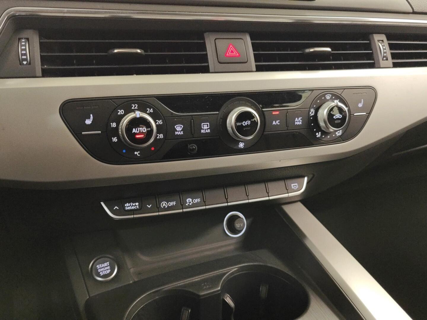 AUDI A4 2016