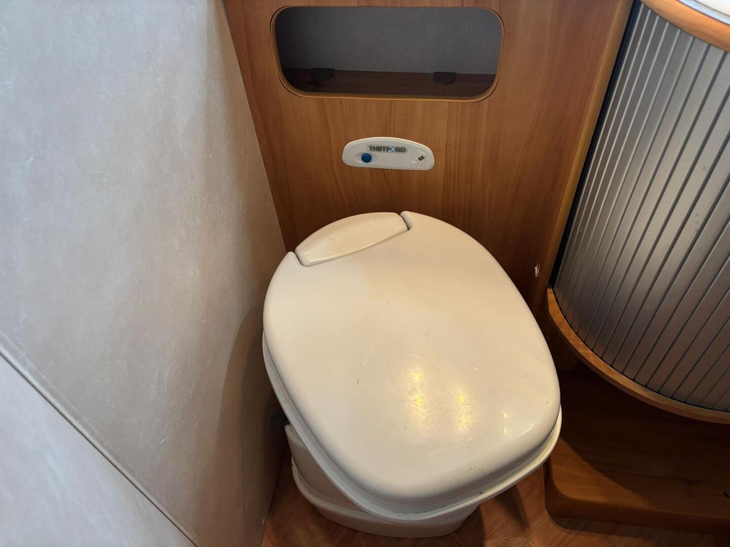 ADRIA Stargo 670 SP 2004