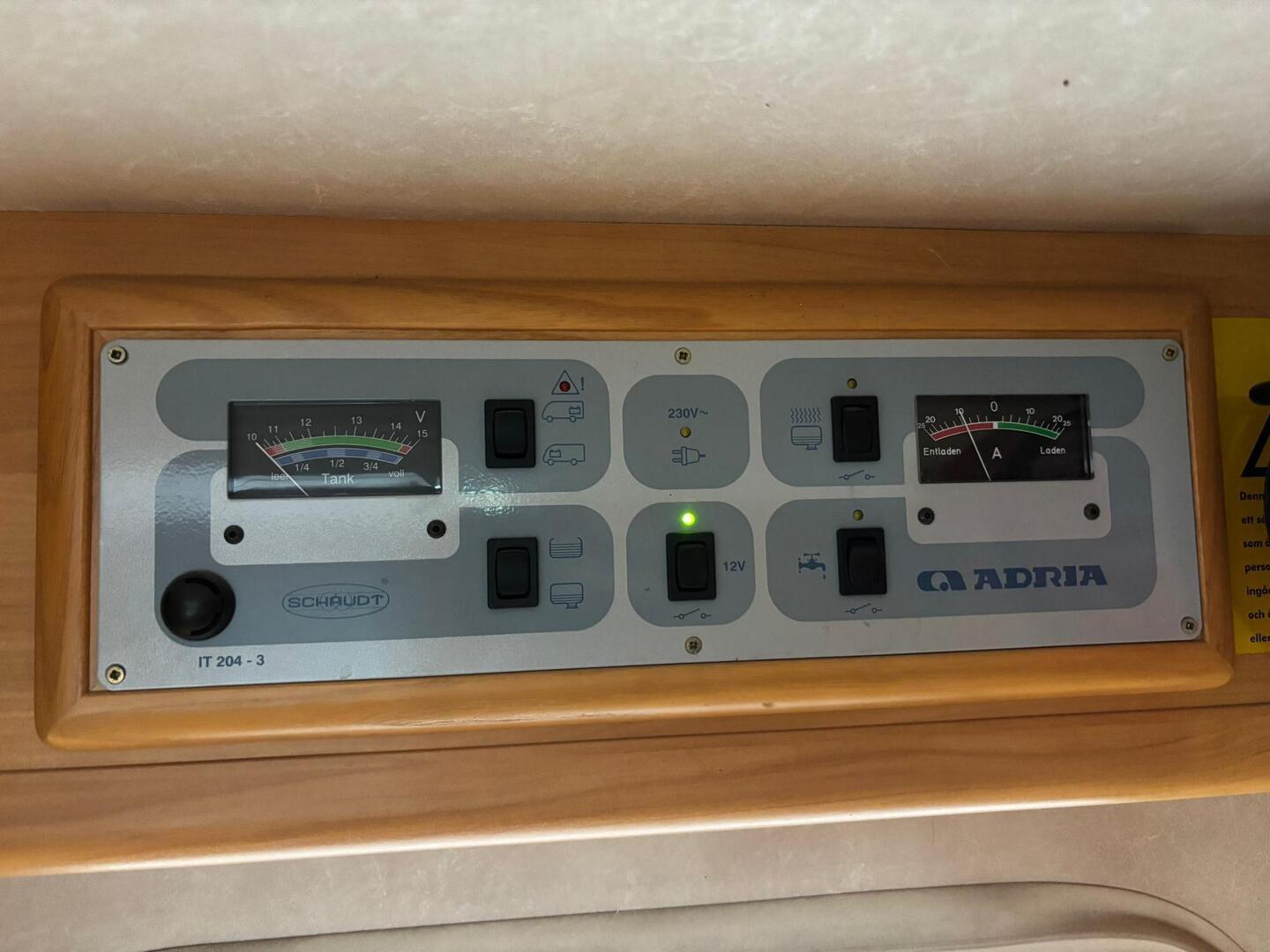 ADRIA Stargo 670 SP 2004