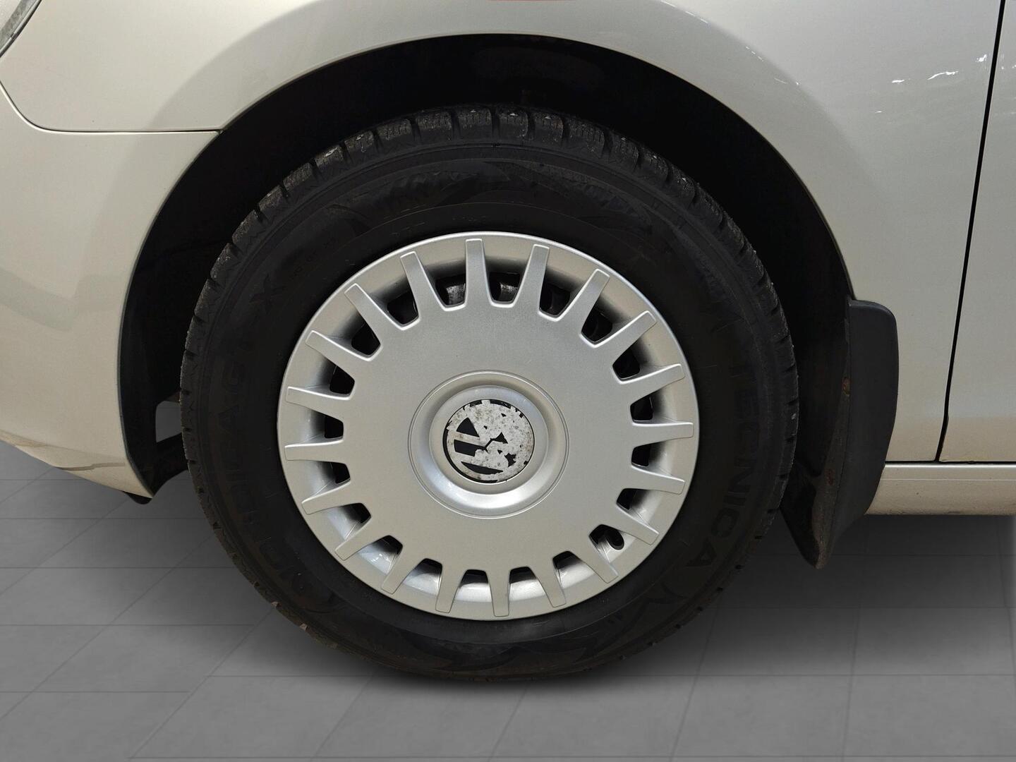 VOLKSWAGEN Golf 2011