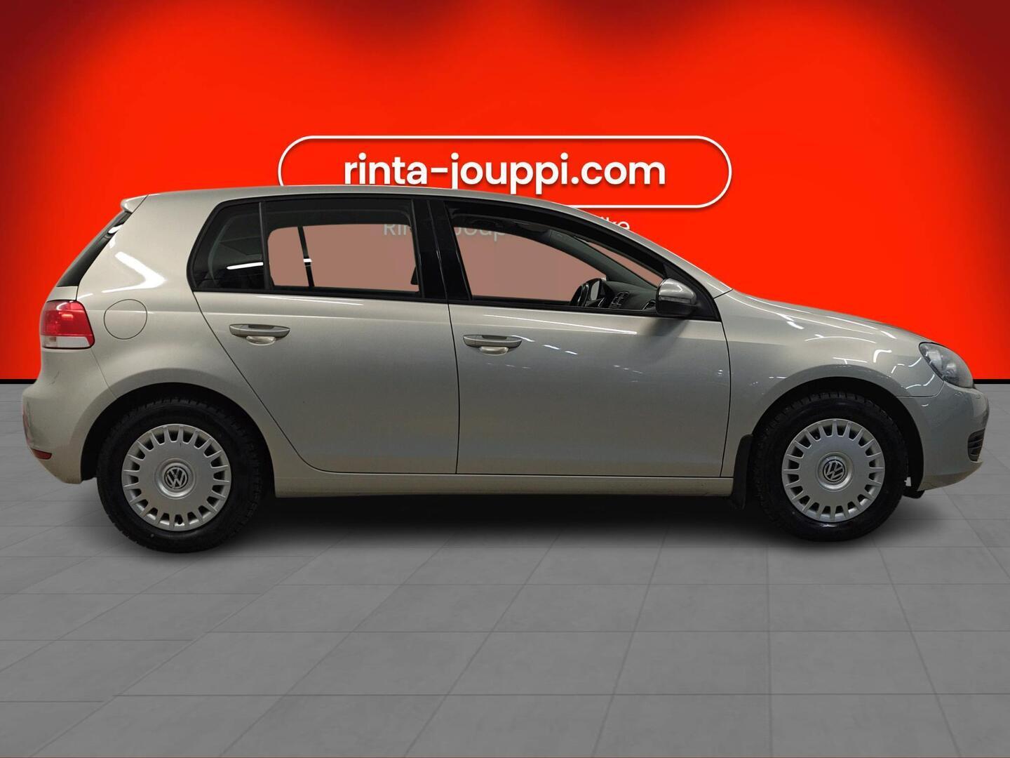 VOLKSWAGEN Golf 2011