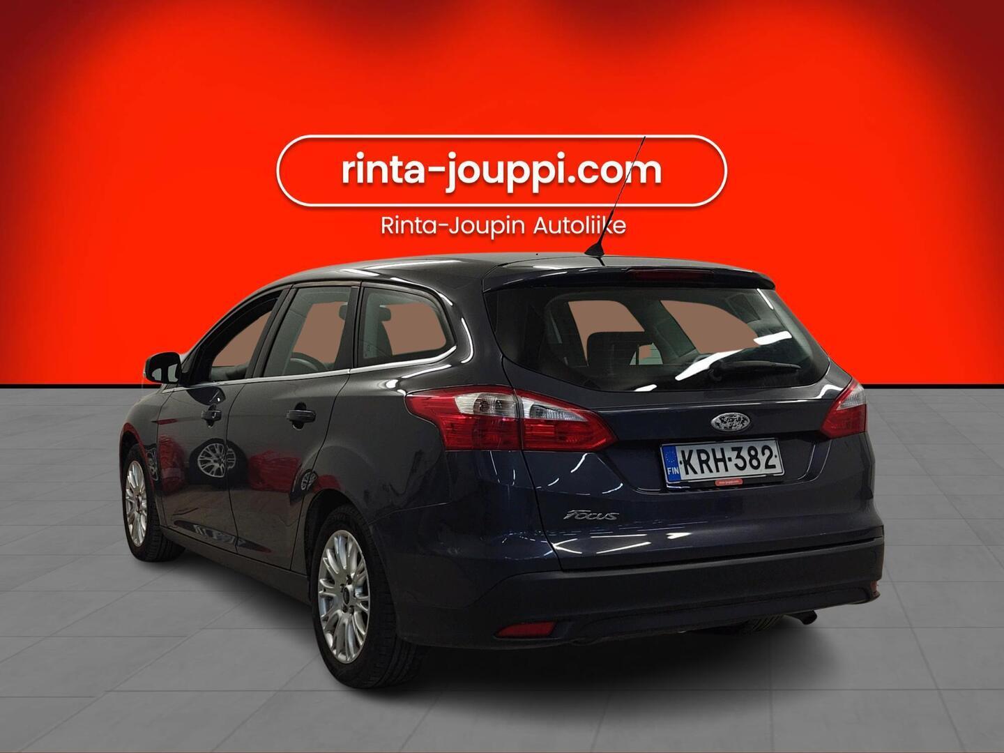 FORD Focus 2012