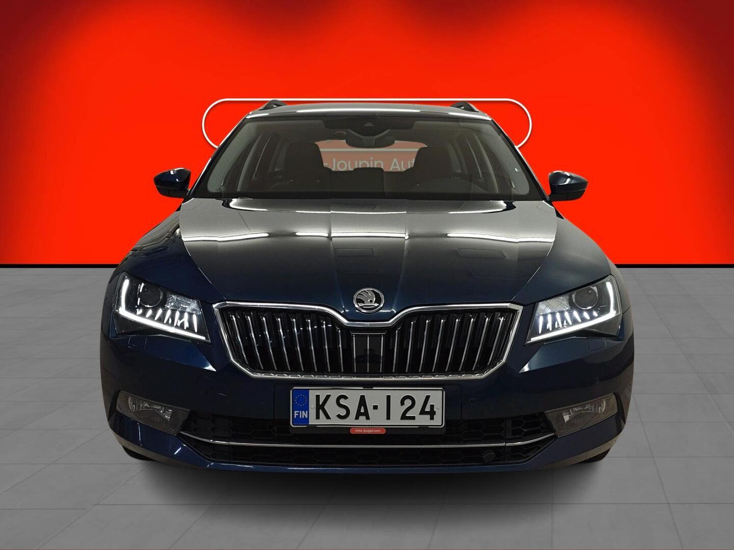 SKODA SUPERB 2016