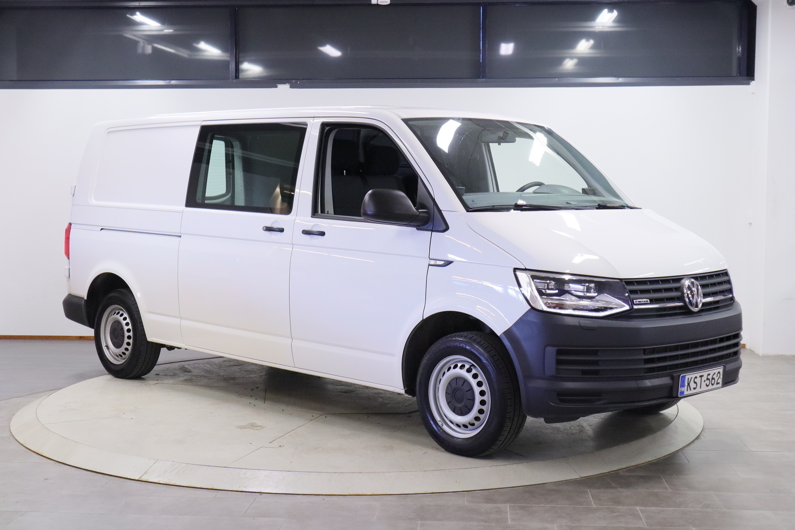 VOLKSWAGEN Transporter 2017