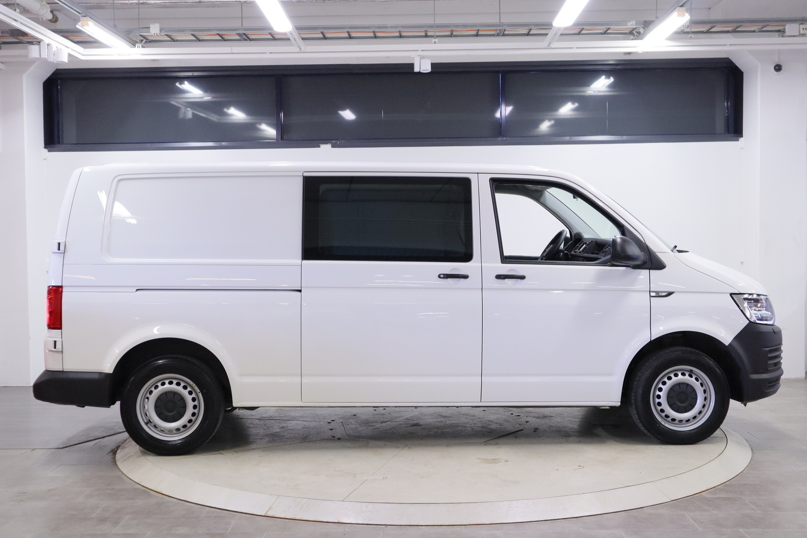 VOLKSWAGEN Transporter 2017