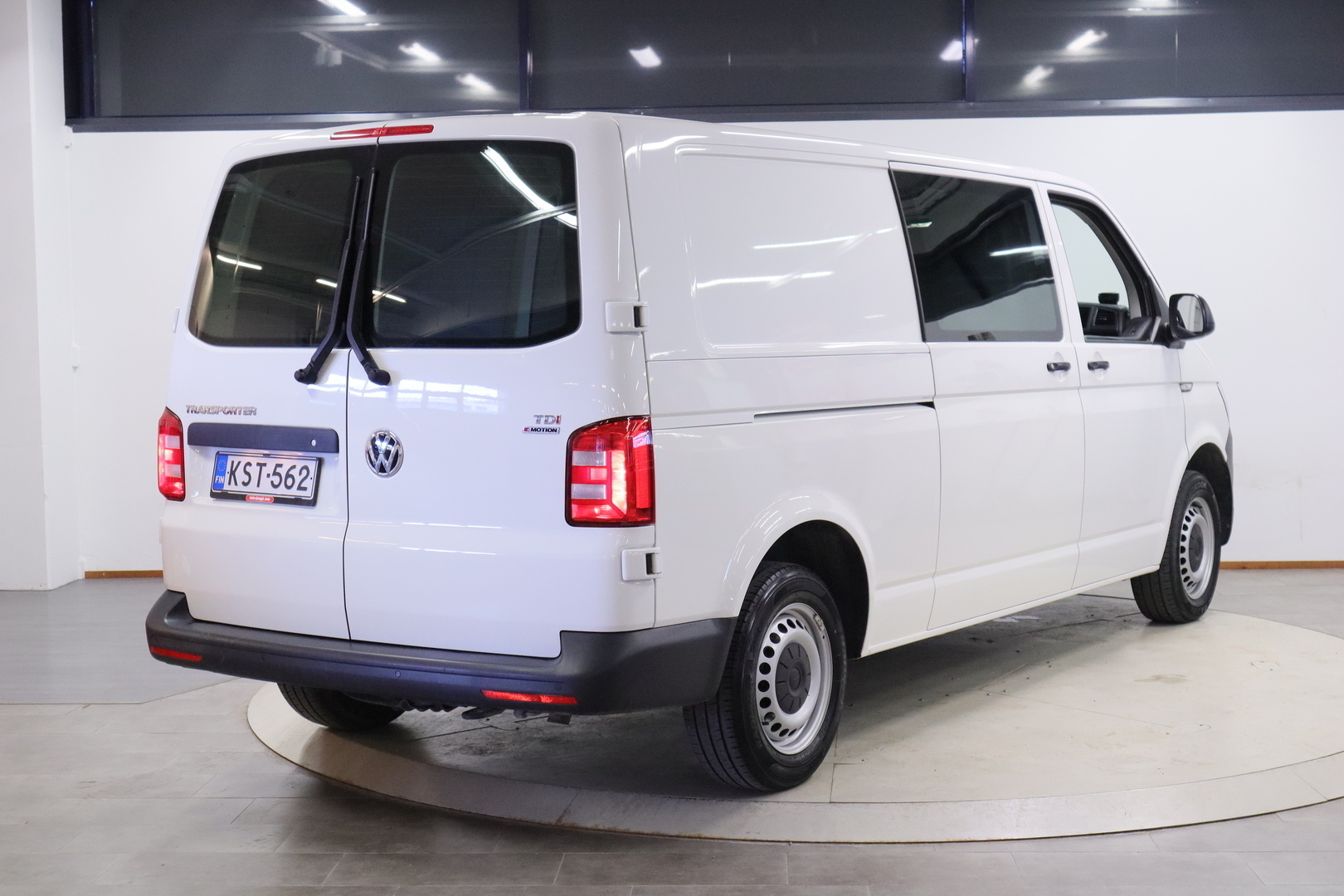 VOLKSWAGEN Transporter 2017