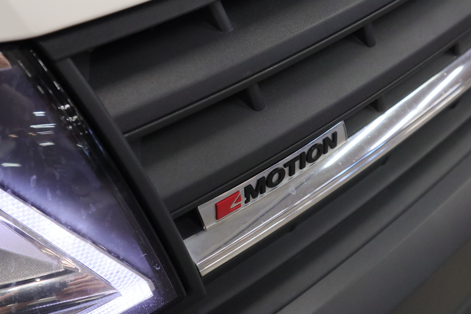 VOLKSWAGEN Transporter 2017