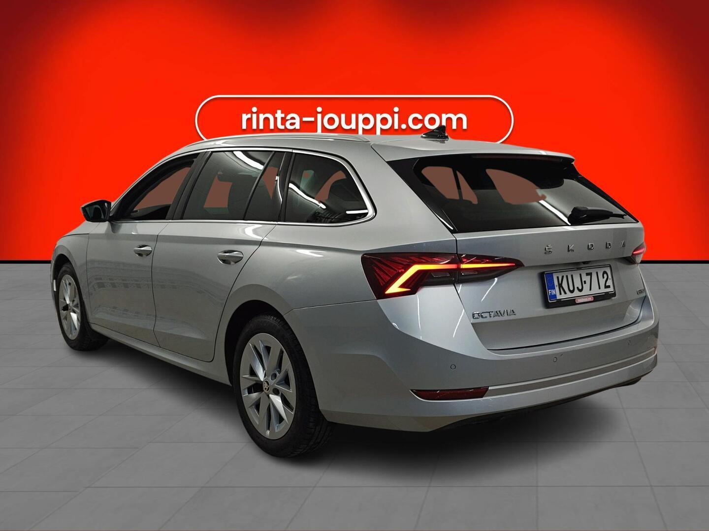 SKODA Octavia 2021