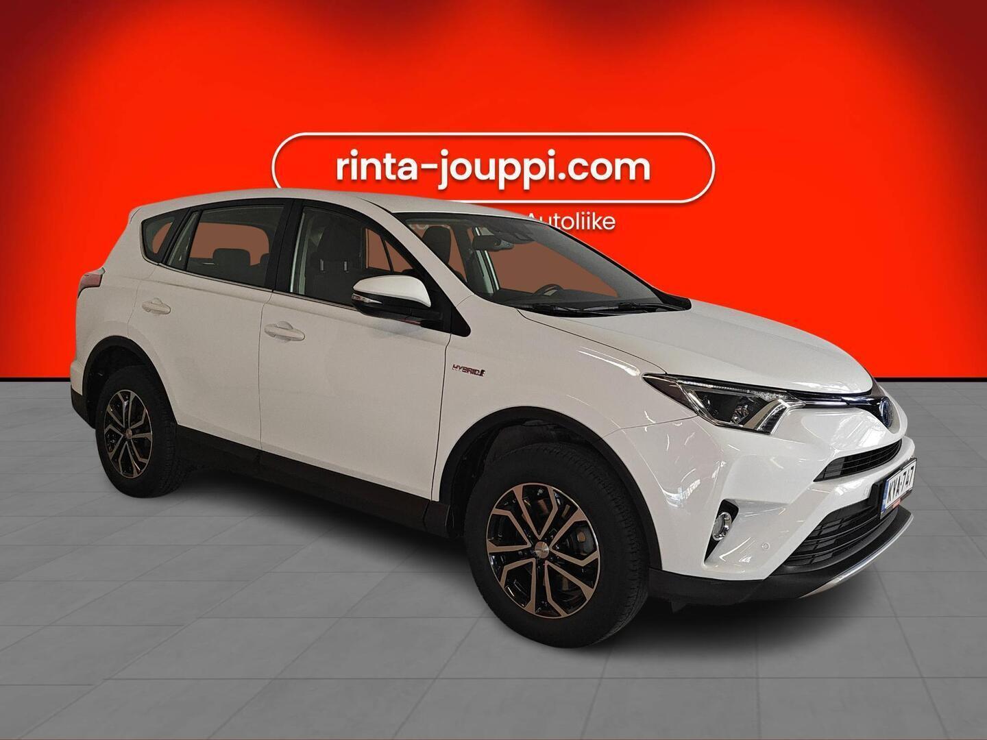 TOYOTA RAV4 2018