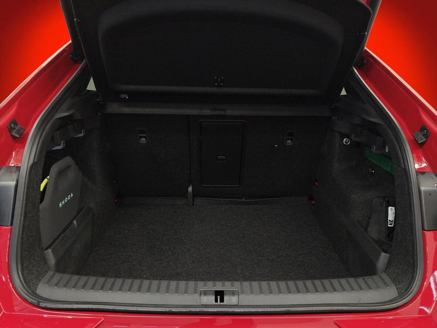 SKODA Enyaq 2025