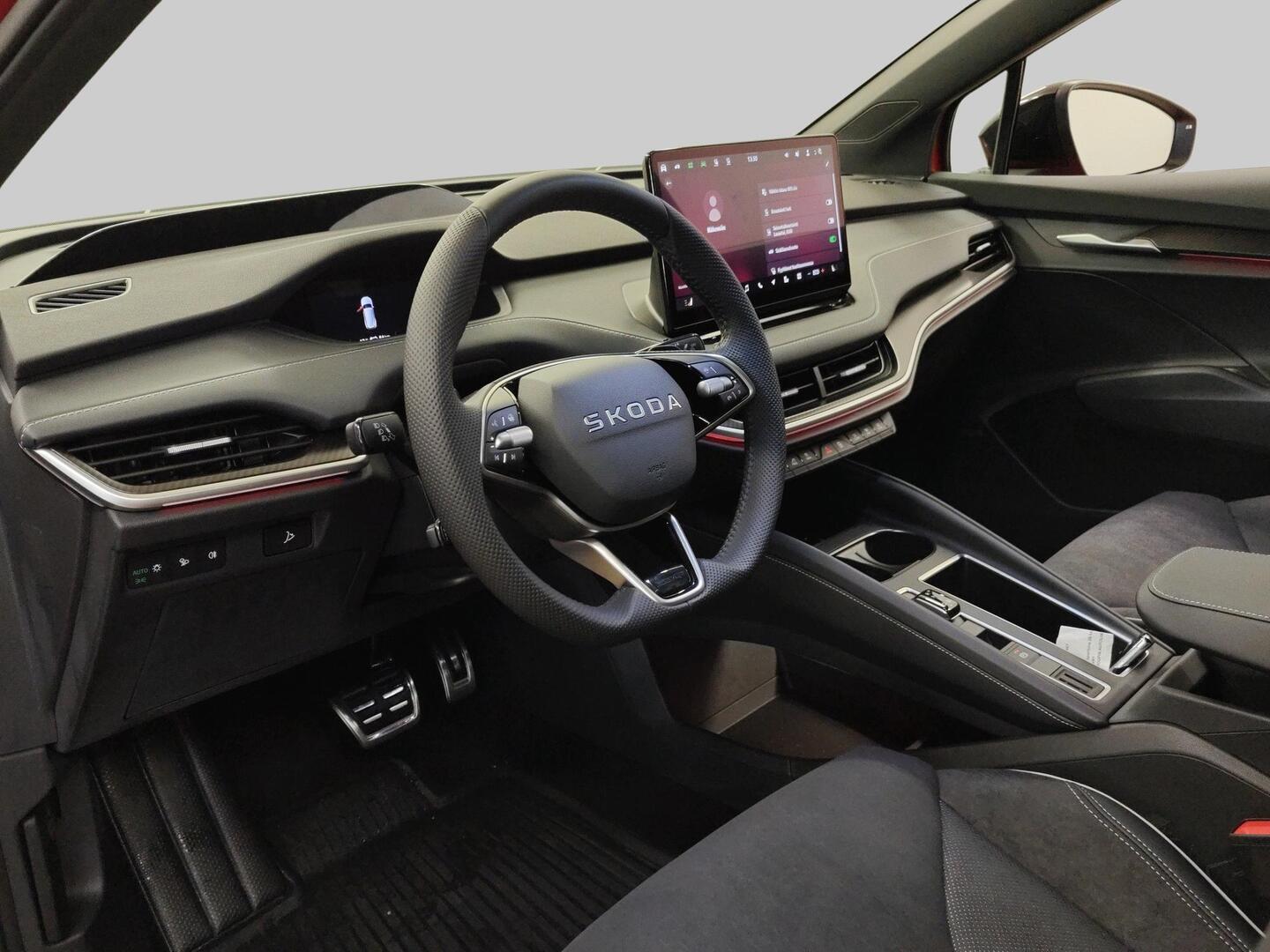 SKODA Enyaq 2025
