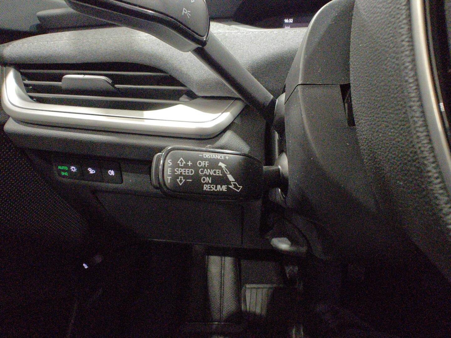 SKODA Enyaq 2026