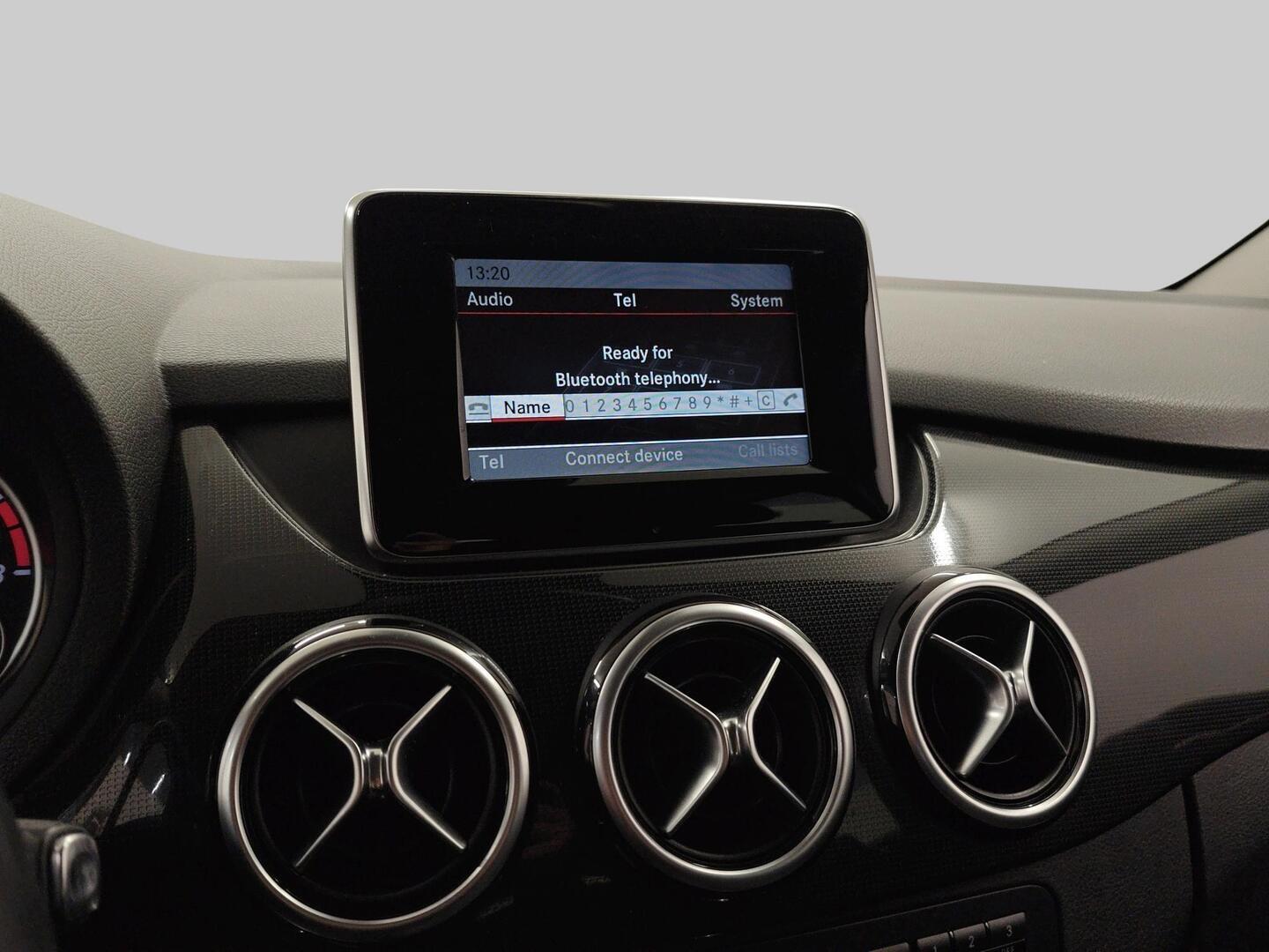 MERCEDES-BENZ B 2012