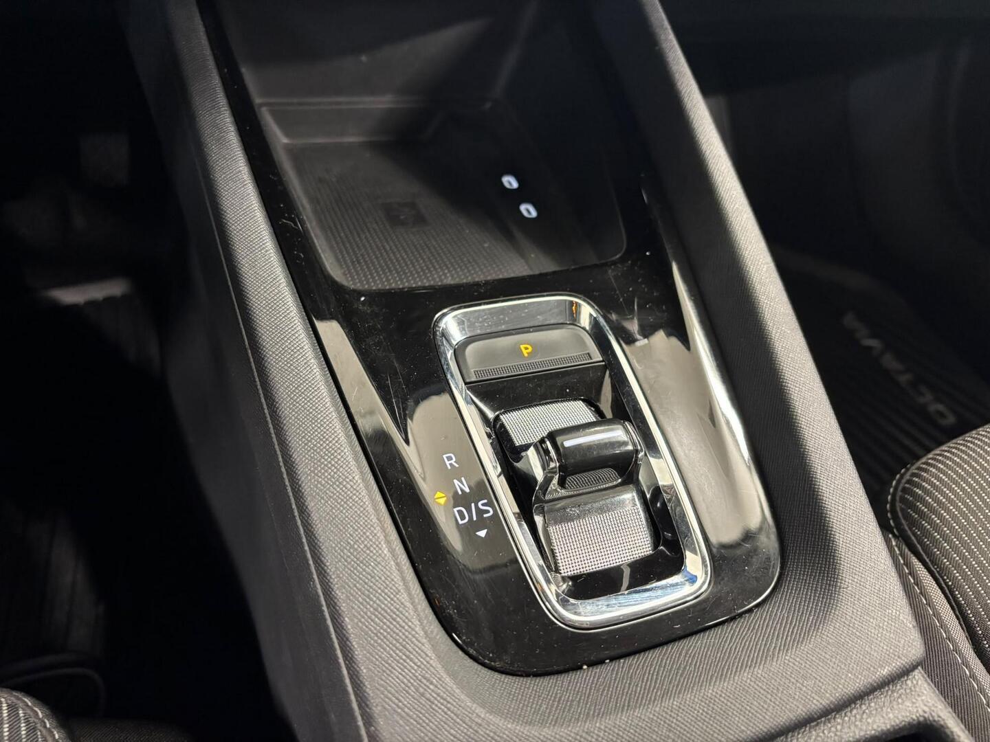 SKODA Octavia 2024