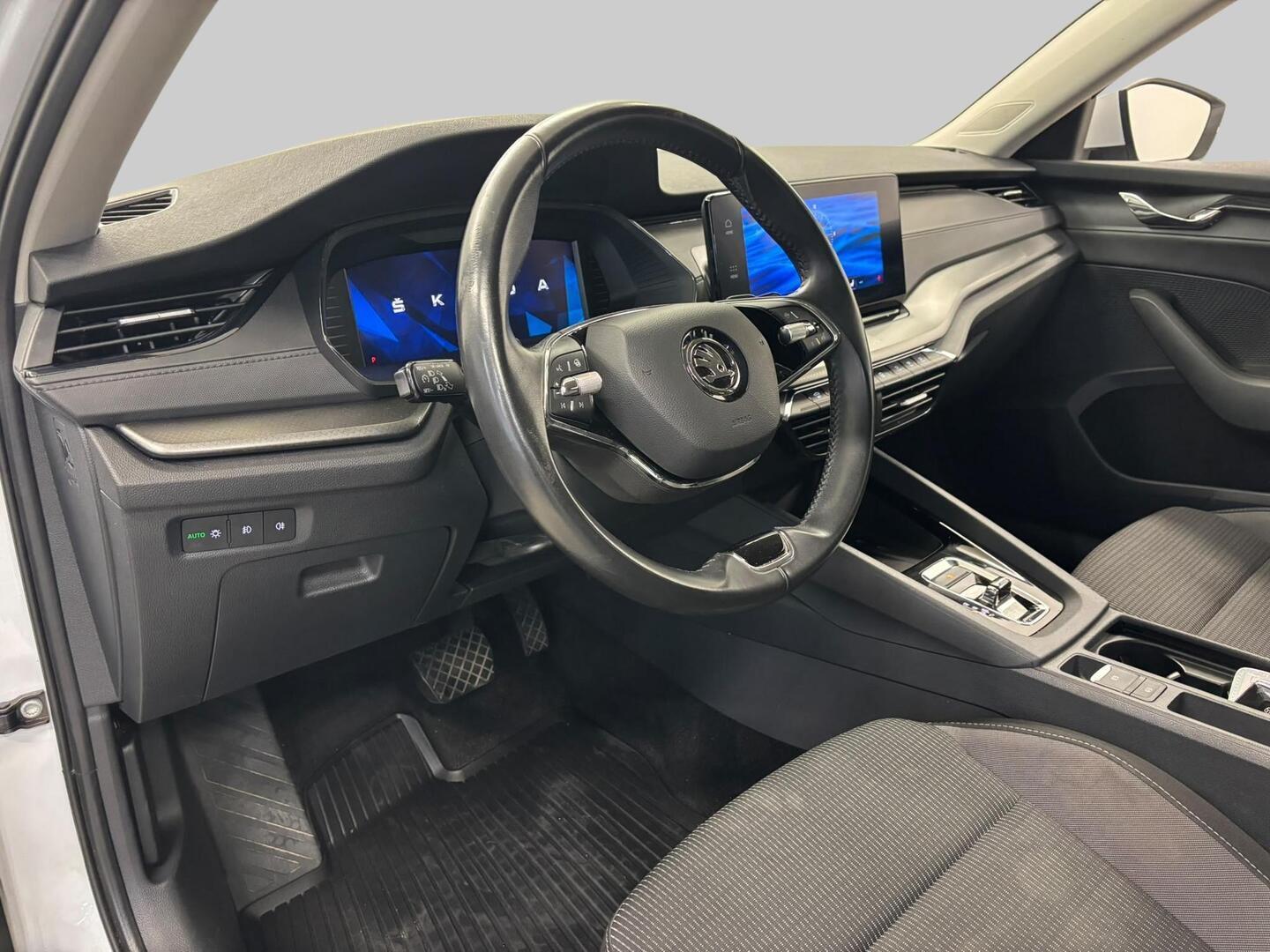 SKODA Octavia 2024