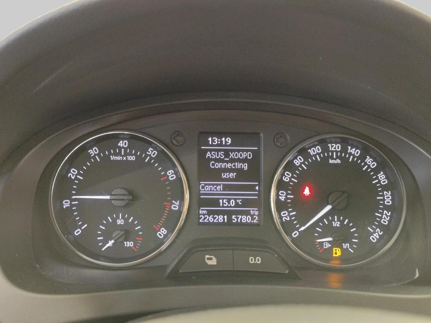 SKODA Rapid 2015