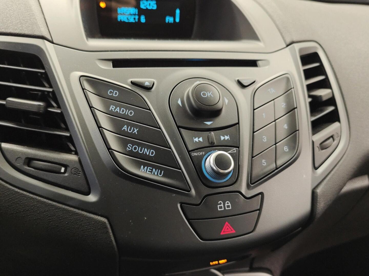 FORD Fiesta 2014