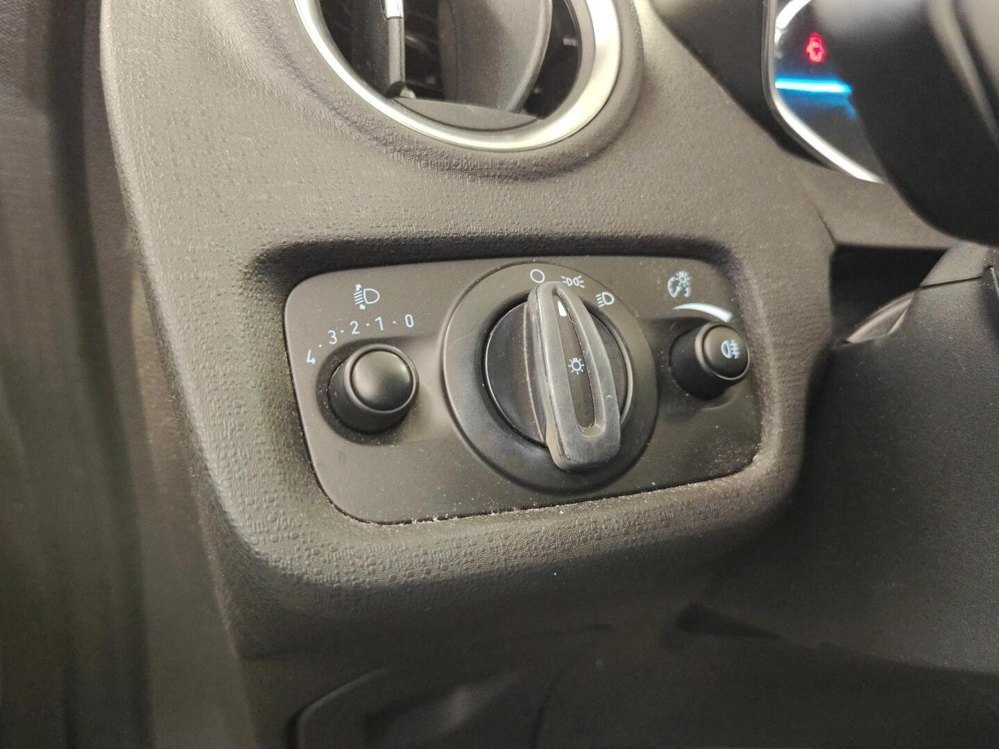 FORD Fiesta 2014