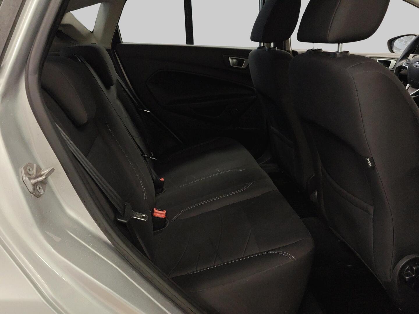 FORD Fiesta 2014