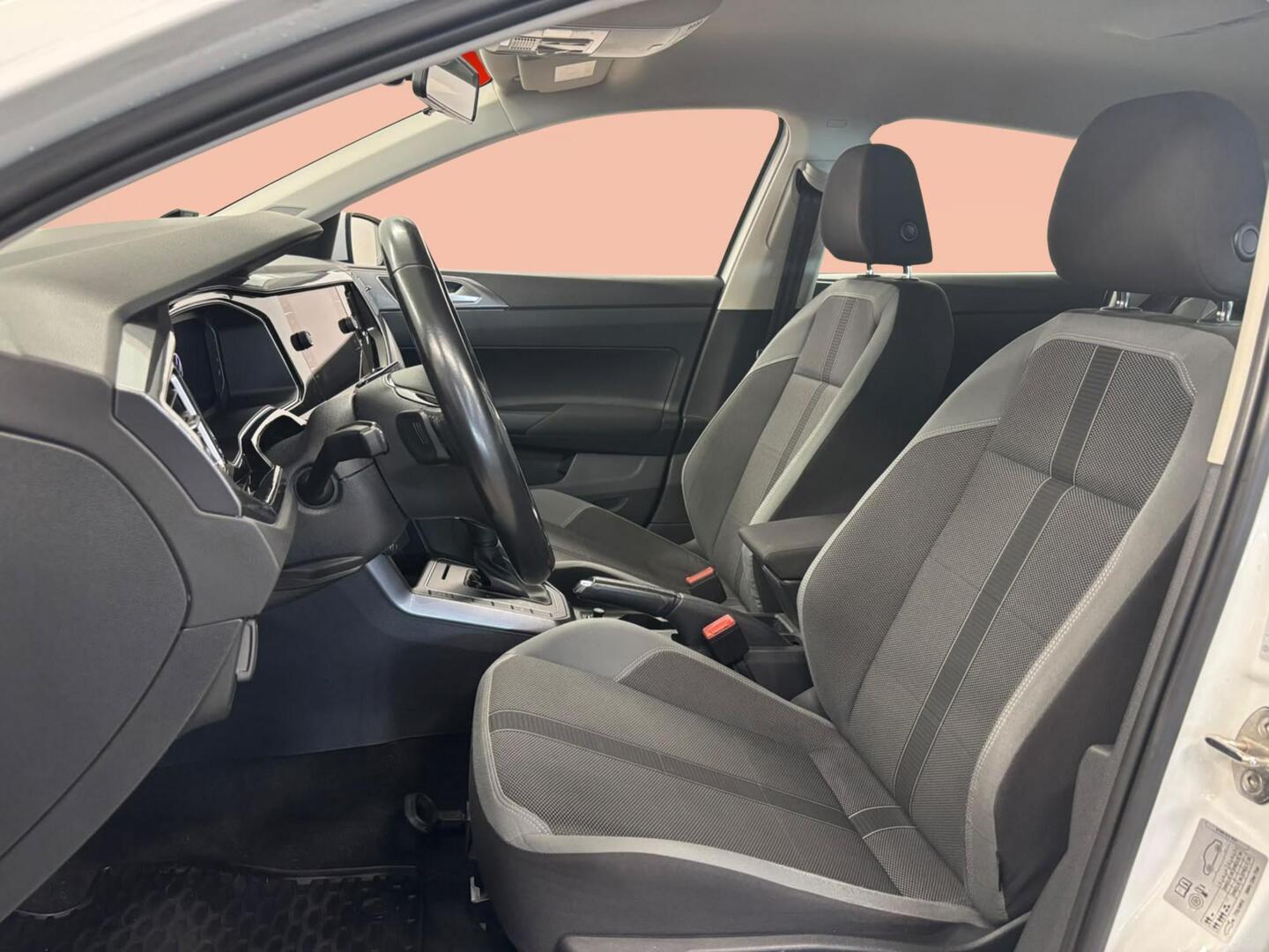 VOLKSWAGEN Polo 2021