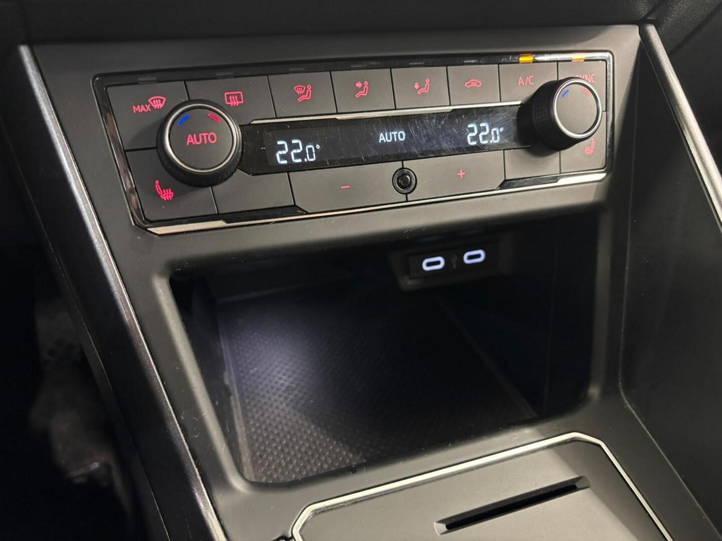 VOLKSWAGEN Polo 2021