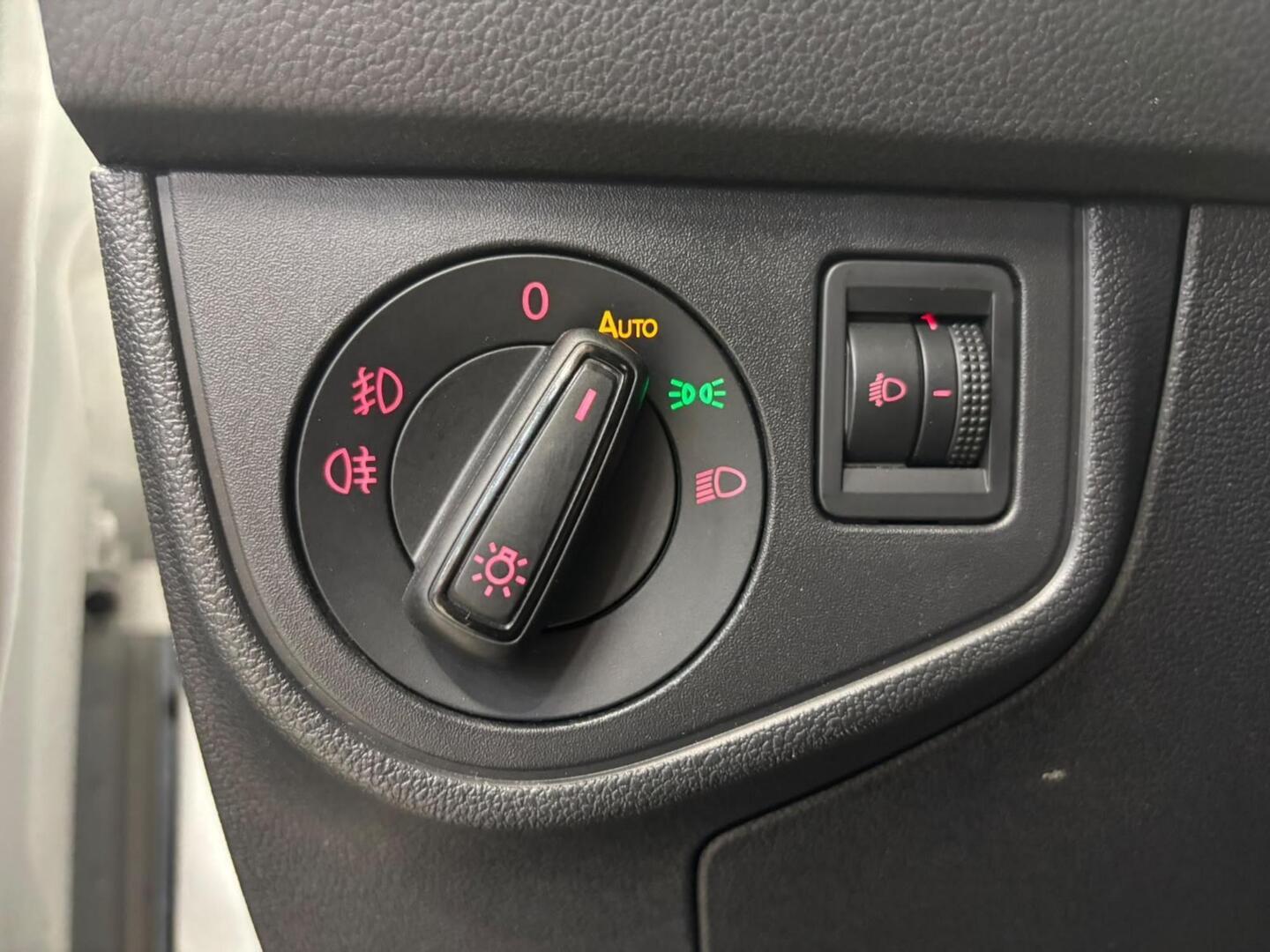 VOLKSWAGEN Polo 2021