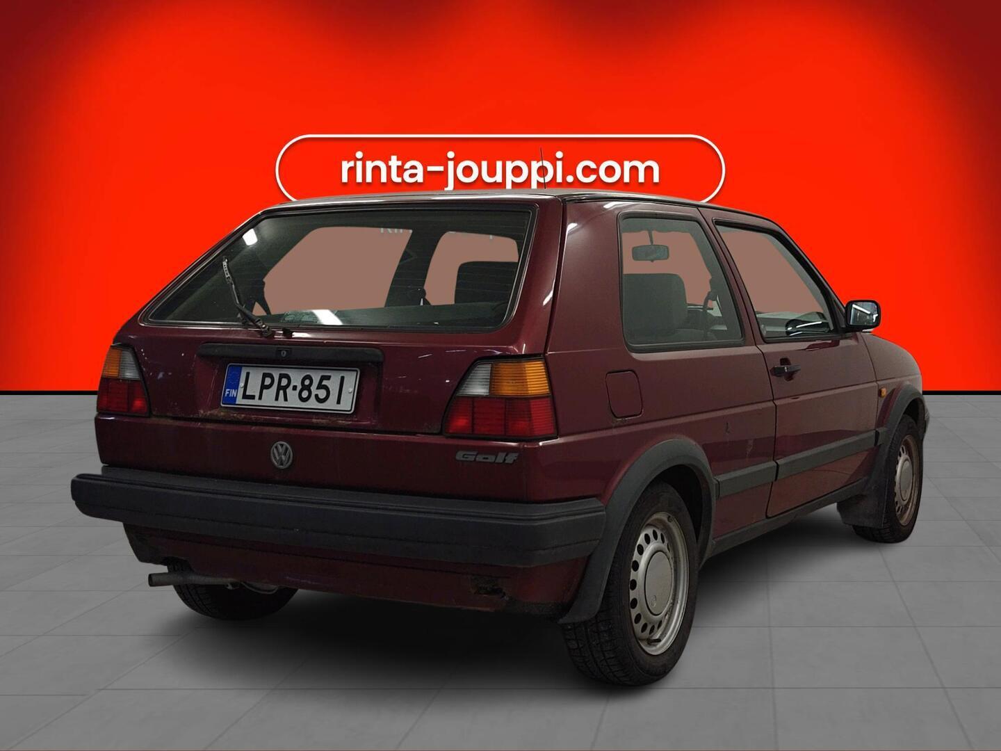 VOLKSWAGEN Golf 1990