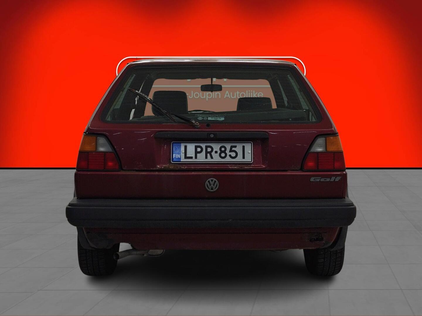 VOLKSWAGEN Golf 1990