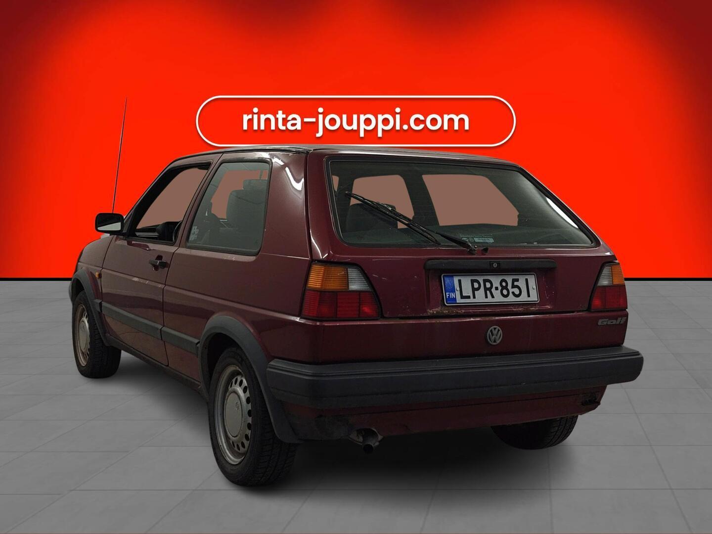 VOLKSWAGEN Golf 1990