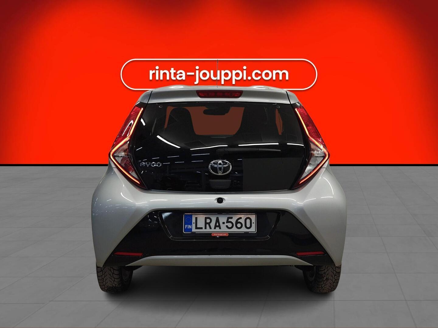 TOYOTA AYGO 2021